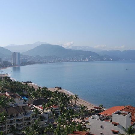 Beachfront View Condo Beside La Isla Mall Пуерто-Вальярта Екстер'єр фото